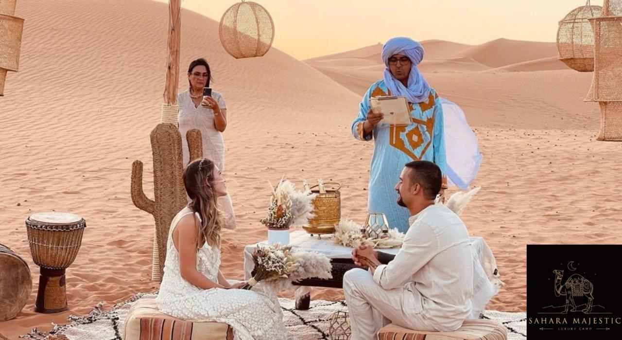 Sahara Majestic Luxury Camp Hotel Merzouga Exterior foto A wedding in the Sahara