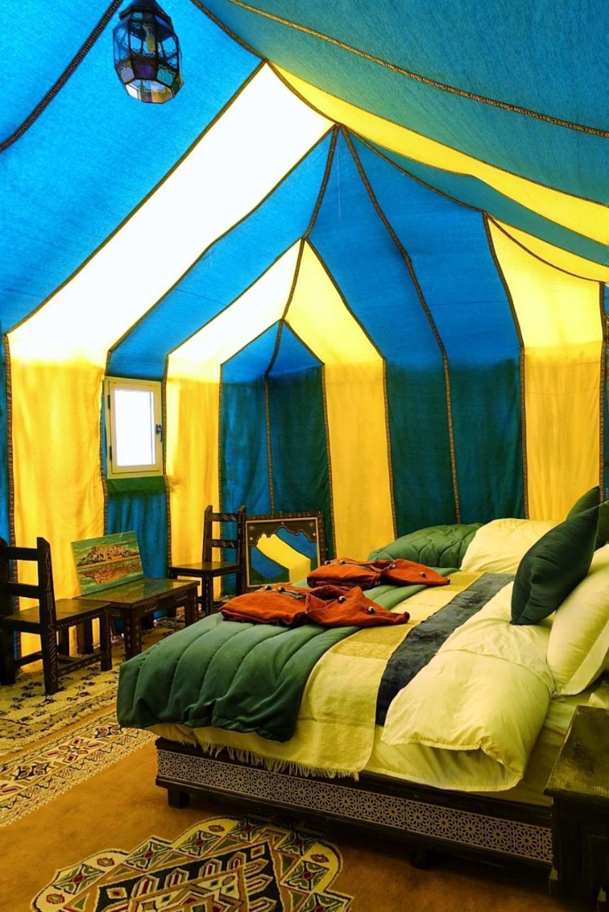 Sahara Majestic Luxury Camp Hotel Merzouga Exterior foto Interior of a luxury tent