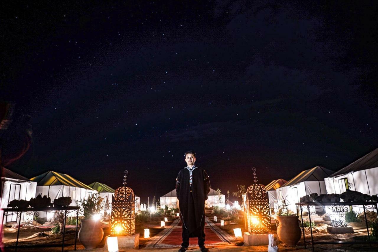 Sahara Majestic Luxury Camp Hotel Merzouga Exterior foto The 2012 Stargazing Village